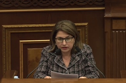 «Կա´մ Հայաստան, կա´մ Նիկոլ․ այլընտրանք չկա»․ Արմենուհի Կյուրեղյանի ելույթն ԱԺ-ում