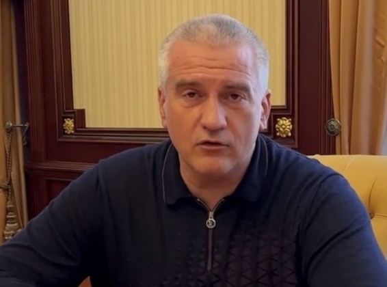 Глава Крыма Аксенов опроверг эвакуацию из Армянска