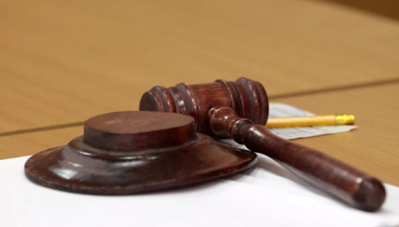 Дело о госизмене: суд в Армении арестовал женщину за пособничество мужу