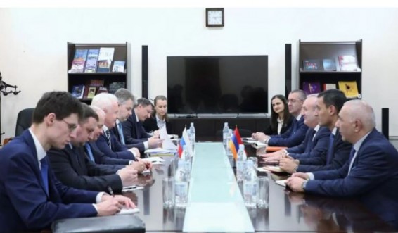 Ереван придает большое значение развитию русского языка в Армении - министр