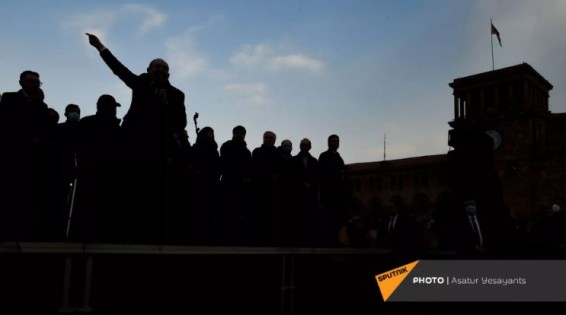 Суд отклонил иск экс-президента Кочаряна против Никола Пашиняна