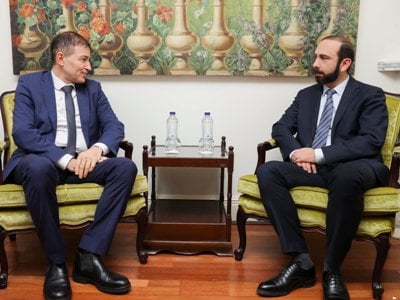 Արարատ Միրզոյանը Լաչինի միջանցքի հարցը քննարկել է ԵԽ-ում Հայաստանի հարցերով մշտական զեկուցողի հետ