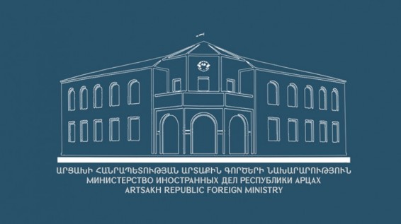 Глава МИД Арцаха направил письма аккредитованным в Армении послам ряда стран