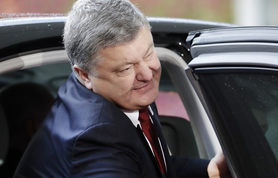 Идея Порошенко о введении в Донбасс полицейской миссии ОБСЕ не нашла поддержки в Берлине