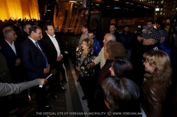 Սահմանամերձ գոտիներում ծառայող շուրջ 1200 ժամկետային զինծառայողների ծնողներ մեկնել են տեսակցելու որդիներին