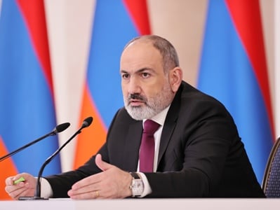 Пашинян: Зеркальный отвод войск сам по себе не предопределяет работы по демаркации границы