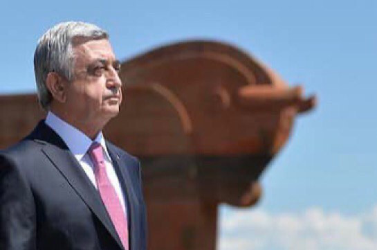Սարդարապատի հերոսներն ընտրեցին պայքարը, բզկտված Հայրենիքի թեկուզ մի փոքր հատվածում, բայց արժանապատիվ՝ ազատ ու անկախ կյանքը․ Այսօր էլ վճռական ընտրության պահն է․ Սերժ Սարգսյան