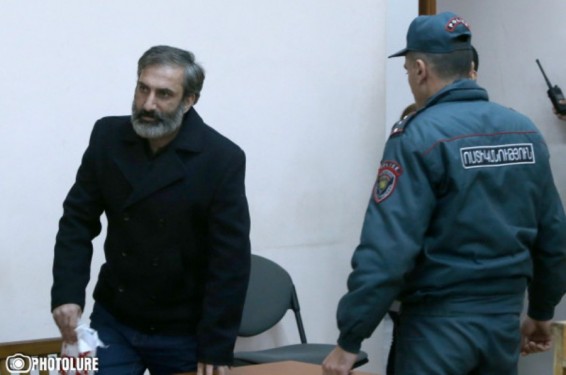 Արարատ Խանդոյանի գործով առաջին դատական նիստը հետաձգվեց պաշտպանի միջնորդությամբ