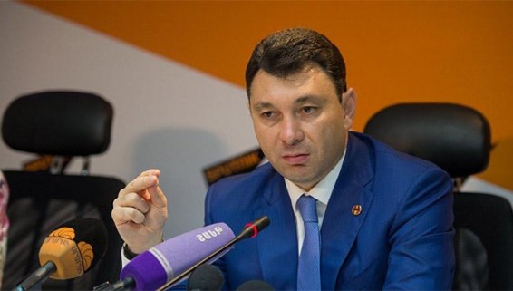 Հայաստանի գահավիժումը կարելի է կասեցնել բացառապես այս իշխանություններին հեռացնելով. Շարմազանով