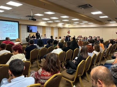 «Փաստ». Լուրջ քաղաքականությամբ զբաղվում են հիմնականում ակնկալիք ունեցող մարդիկ