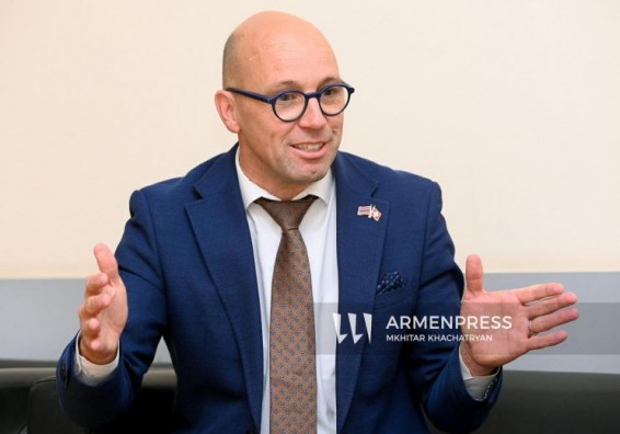 Предоставление помощи из Европейского фонда мира - это обязательство ЕС поддерживать Армению: депутат Национального совета Швейцарии