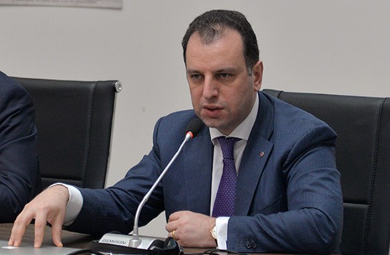 Զոհված սպաների ընտանիքները միանվագ կստանան 10 մլն և ամսական 300 հազար դրամ