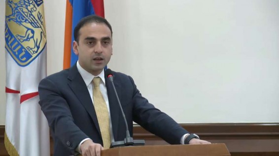 «Իդեալական տարբերակը կլիներ 0 տոկոս սուբսիդիա». Ավինյանը՝ տրանսպորտին տրվող գումարների մասին