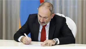 Փաշինյանը Խաչատուր Մկրտչյանին ազատել է պաշտոնից