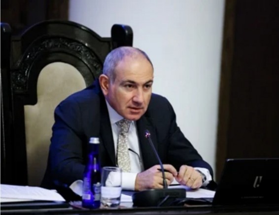 Եթե մարդն անկողնային անշարժ է, իրա համար ինչ տարբերություն թոշակն առձեռն կստանա, թե քարտով. Փաշինյան