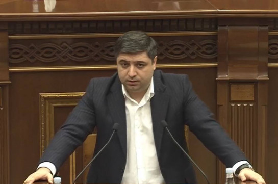 Երբ Արցախի դրոշը բերել ու դրել եք ԱԺ-ում, երբ Արցախի քարտեզն եք բերել ԱԺ, դրանից Արցախը փրկվե՞ց (Տեսանյութ)