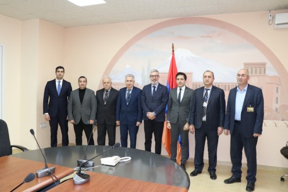 Շվեդիայի դեսպանի պատվիրակությունն այցելել է Հայկական ԱԷԿ. քննարկվել են համագործակցության հեռանկարներ