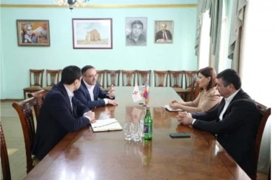 «Իրավունք». ՔՊ-ի Սարիկին օգնության է հասել Էդմոն Մարուքյանի եղբայրը