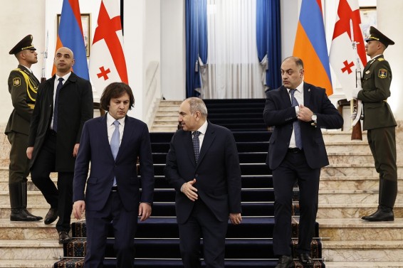 Փաշինյանը Վրաստանի վարչապետին տեղեկացրել է, որ «խաղաղության համաձայնագրի» տեքստի շուրջ բանակցություններն ավարտվել են