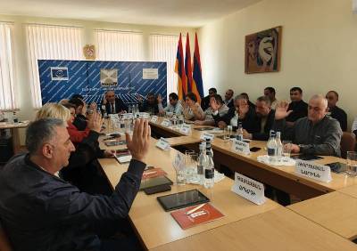 «Հրապարակ». Ի՞նչ է կատարվում Ալավերդու համայնքապետարանում. Իրավիճակը թեժանում է