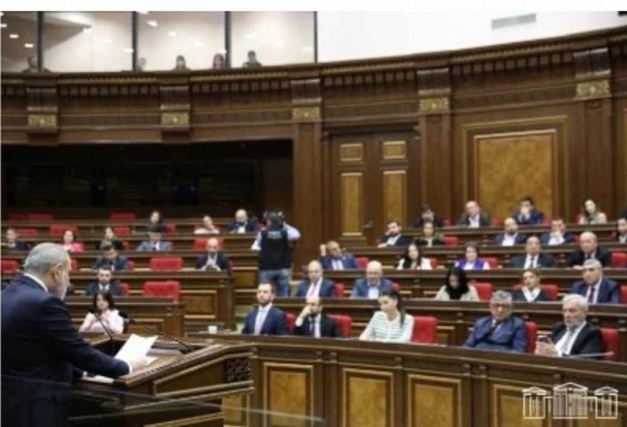«Փաստ». Բոլորն էլ նույնն են... Անդրանիկ Քոչարյանը միակը չէ