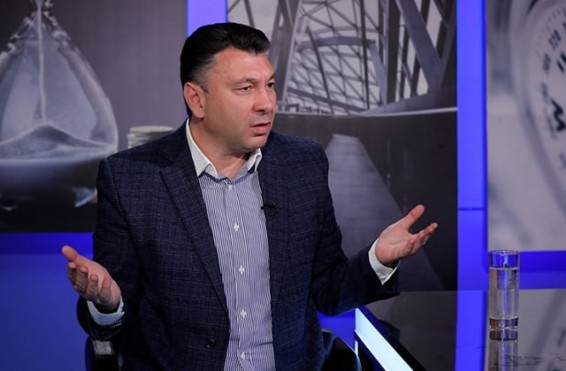 Ո՞վ է կատարյալ ղեկավարը. Շարմազանով