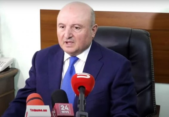 «Подождем и посмотрим»: Вардан Гукасян об обещании Мартуна Григоряна об объединении оппозиции в Гюмри