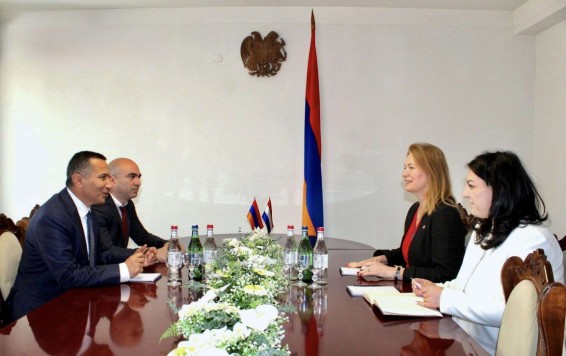 Նիդերլանդների դեսպանը Սյունիքում է. քննարկվել են մարզի ընդհանուր քաղաքական և անվտանգային իրավիճակը