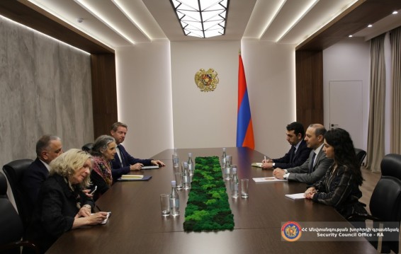 Արմեն Գրիգորյանն ու Մագդալենա Գրոնոն քննարկել են Հարավային Կովկասի անվտանգային իրավիճակն ու մարտահրավերները