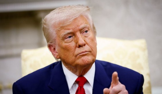 Трамп поднял тарифы для Китая до 125%. Для остальных стран он ввел паузу на 90 дней и снизил импортные пошлины до 10%