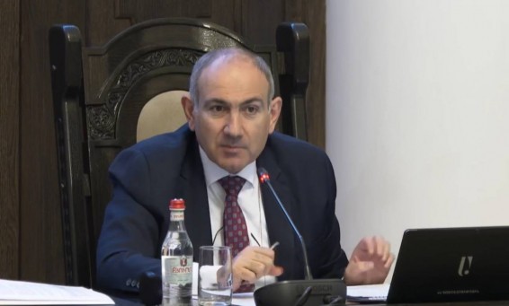 Պատկերացնո՞ւմ եք՝ մարդ 30 տարի փարոսի շահառու է. սրանով աղքատությունը մտցնում ենք արյան մեջ. Նիկոլ Փաշինյան
