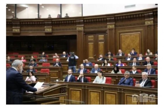 «Паст»: Многие в правящей в Армении партии «не находят себе места»