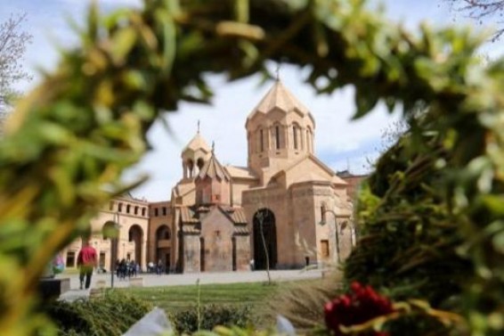 Հայ Առաքելական եկեղեցին այսօր նշում է Ծաղկազարդը