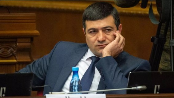 Кандидат от партии 