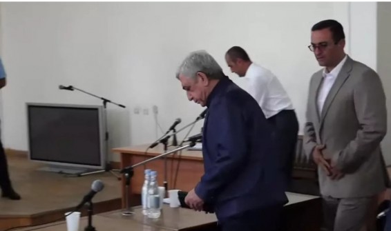 Апелляционный суд отменил оправдательный вердикт Сержу Саргсяну по 