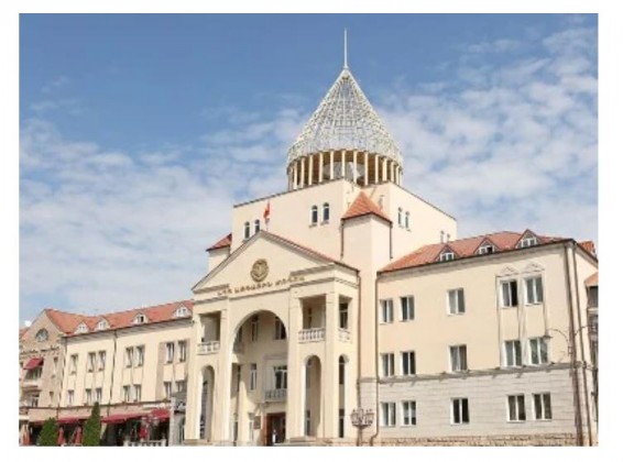 Парламент Нагорного Карабаха: Действия Азербайджана соответствуют правовому определению геноцида