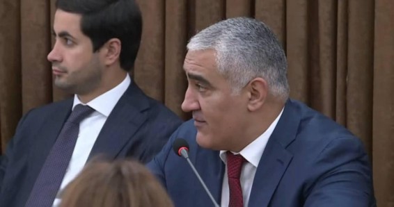 Նոր Նորքի ղեկավարը դադարեցնում է լիազորությունները (Տեսանյութ)