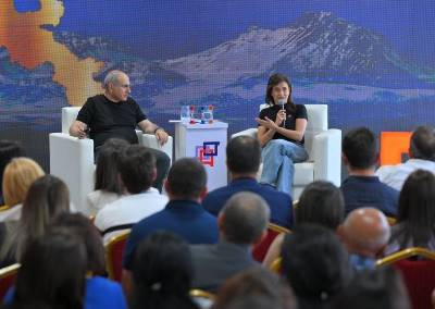 «Հրապարակ». Հավաքների «մասսովկա» ՔՊ–ականներն են ապահովում