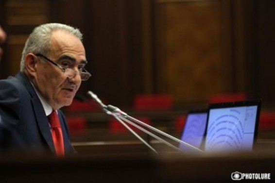 Գալուստ Սահակյանի դիտողությունը՝ կառավարությանը