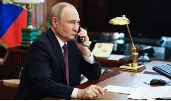 Путин поговорил с Трампом по телефону