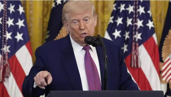 Трамп заявил, что не смог достичь прогресса во время разговора с Путиным