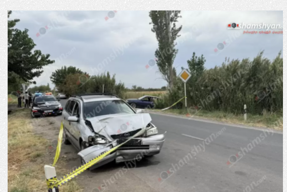 Աղավնատան ճանապարհին բախվել են 2 «Opel». կան տուժածներ