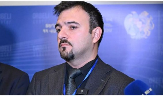 Азербайджанский эксперт: дома у нас интересуются впечатлениями от поездки в Ереван