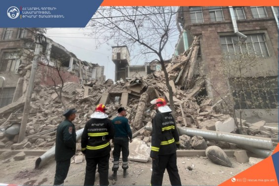 Փլուզվել է Շիրակի փողոցում գտնվող չգործող դաշնամուրի գործարանի արտաքին պատը. կա տուժած