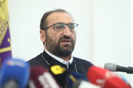 Վարչապետի հետ հանդիպման գնացած եպիսկոպոսների նկատմամբ շանտաժ կիրառվել է, թե ոչ՝ տեղյակ չեմ, բայց դա հերձվածողության դասական օրինակ է. Արշակ Սրբազան