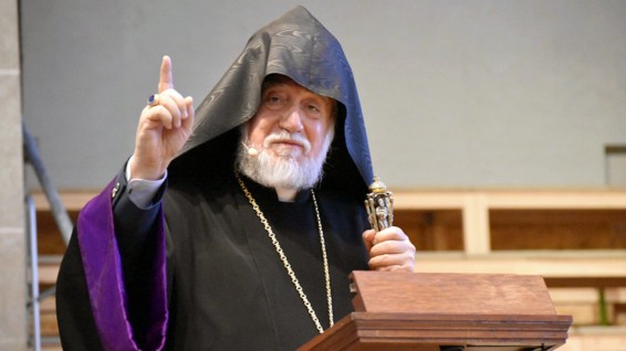 Հայաստանի իշխանություններ, հեռո՛ւ մնացեք եկեղեցին պառակտելու ազգակործան փորձերից. Արամ Ա