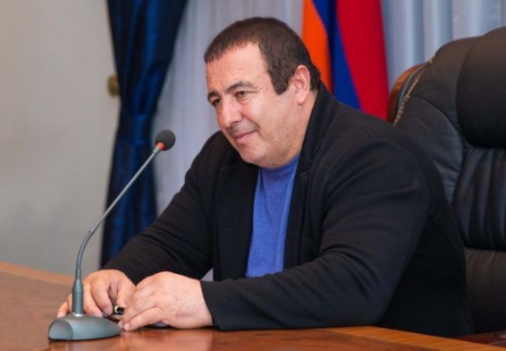 Գագիկ Ծառուկյանի տանը զննություն է կատարվում. Մանրամասներ
