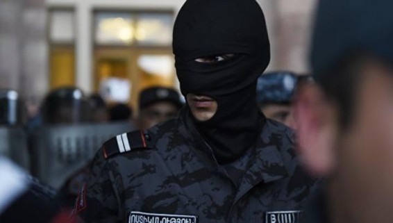 В Ереване проводятся обыски — МВД
