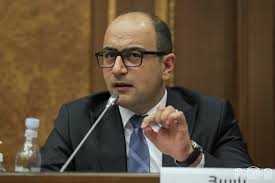 Никол Пашинян пообещал некоторым людям, что Армении не должно существовать — Айк Мамиджанян
