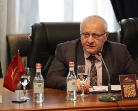 Այն, ինչ այսօր տեղի է ունենում «Արարատցեմենտ» գործարանի շուրջ, վտանգավոր նախադեպ է ամբողջ Հայաստանի համար. Սուրեն Սուրենյանց